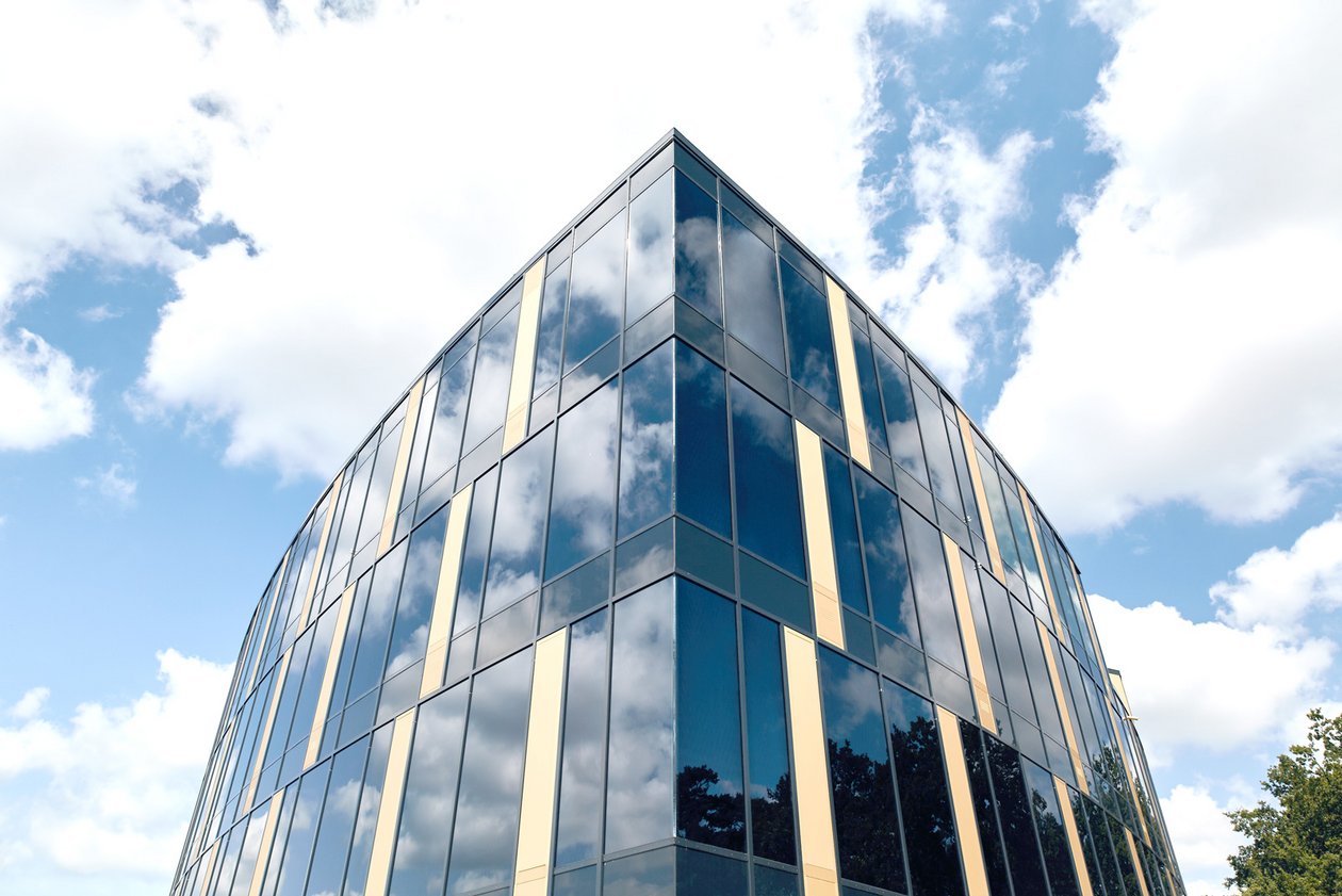 Blick an der Fassade hinauf